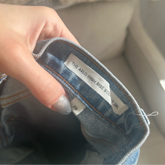 Aritzia Arlo Straight Leg Jeans (brand new) - Picture 4 of 6